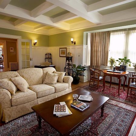 Sainte-Catherine Springbank House Inn المظهر الخارجي الصورة