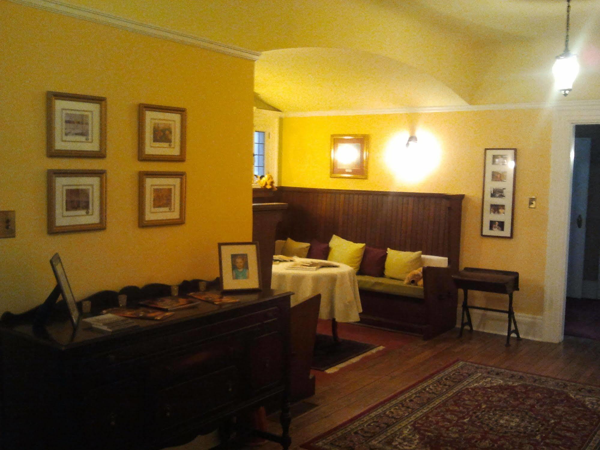 Sainte-Catherine Springbank House Inn المظهر الخارجي الصورة