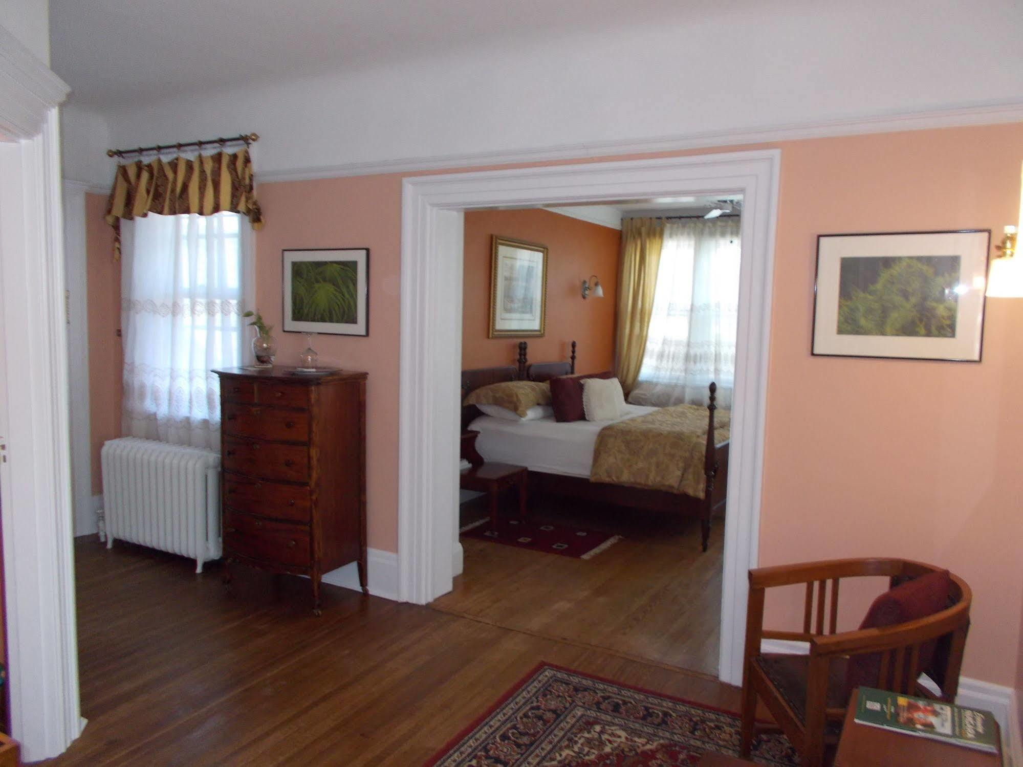 Sainte-Catherine Springbank House Inn المظهر الخارجي الصورة
