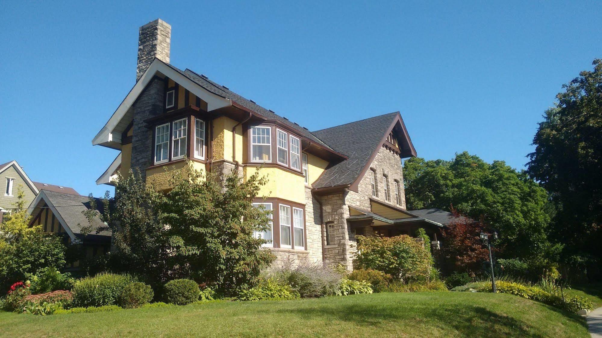 Sainte-Catherine Springbank House Inn المظهر الخارجي الصورة